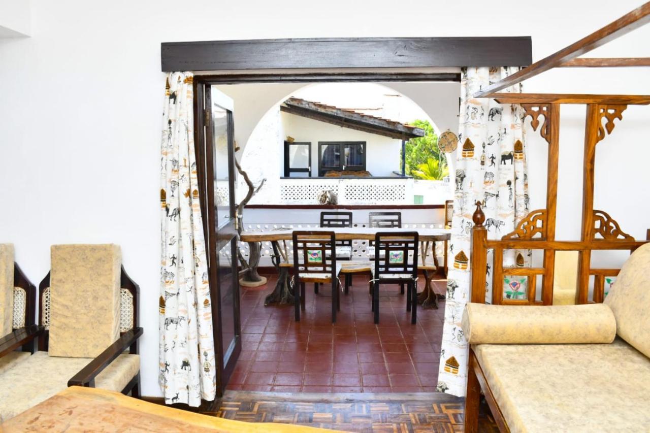 Mavericks Convenient Cozy Loft In Diani'S Cbd Ukunda Exteriér fotografie